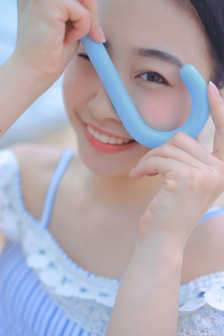 耳朵里面好痛怎么回事