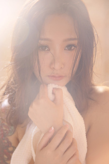 靖王世子小妾